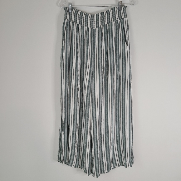 American Eagle Outfitters Pants - American Eagle Green and White High Waisted Smocked Wide Leg Pants Size Large
